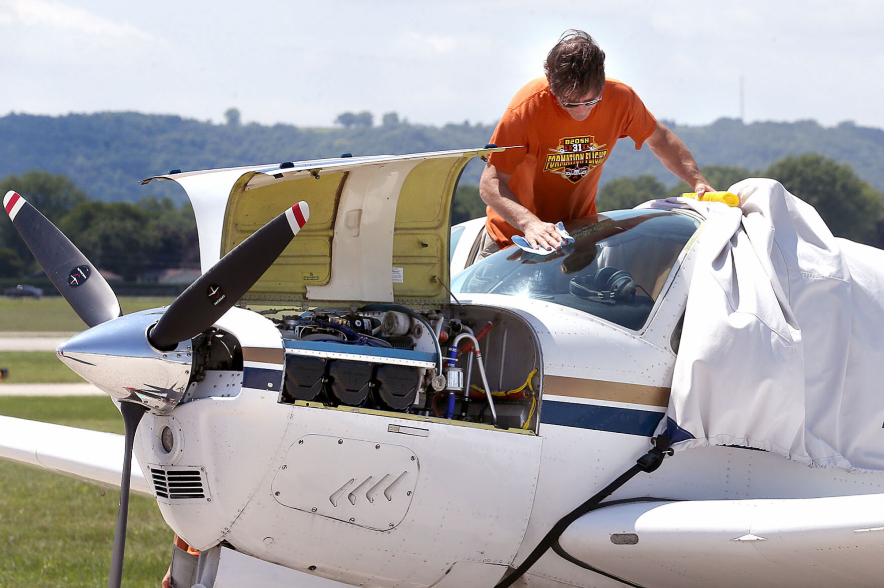 Bonanzas to Oshkosh